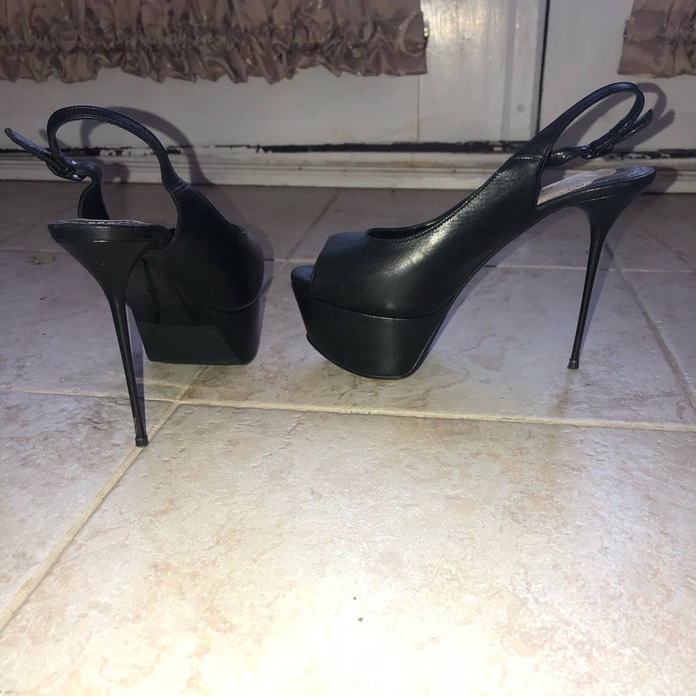 Nando Muzi heels